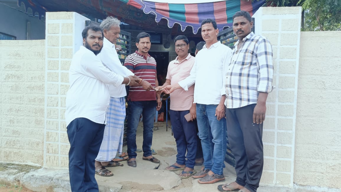 మృతుడి కుటుంబానికి DNR గారి ఆర్థిక చేయూత