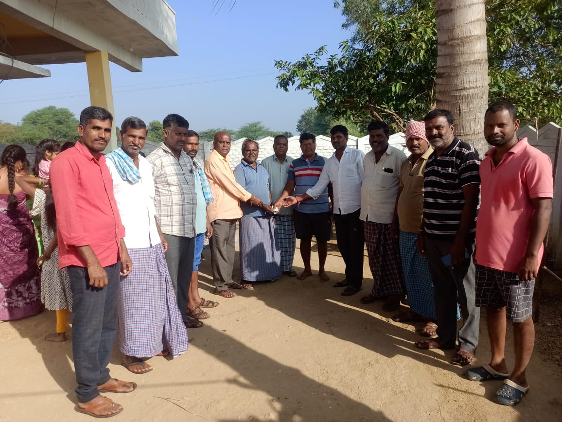 మృతుడి కుటుంబానికి DNR గారి ఆర్థిక చేయూత